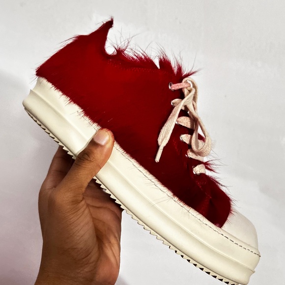 Rick Owens Red Furry Low Sneakers (Men’s 10) - Picture 2 of 5